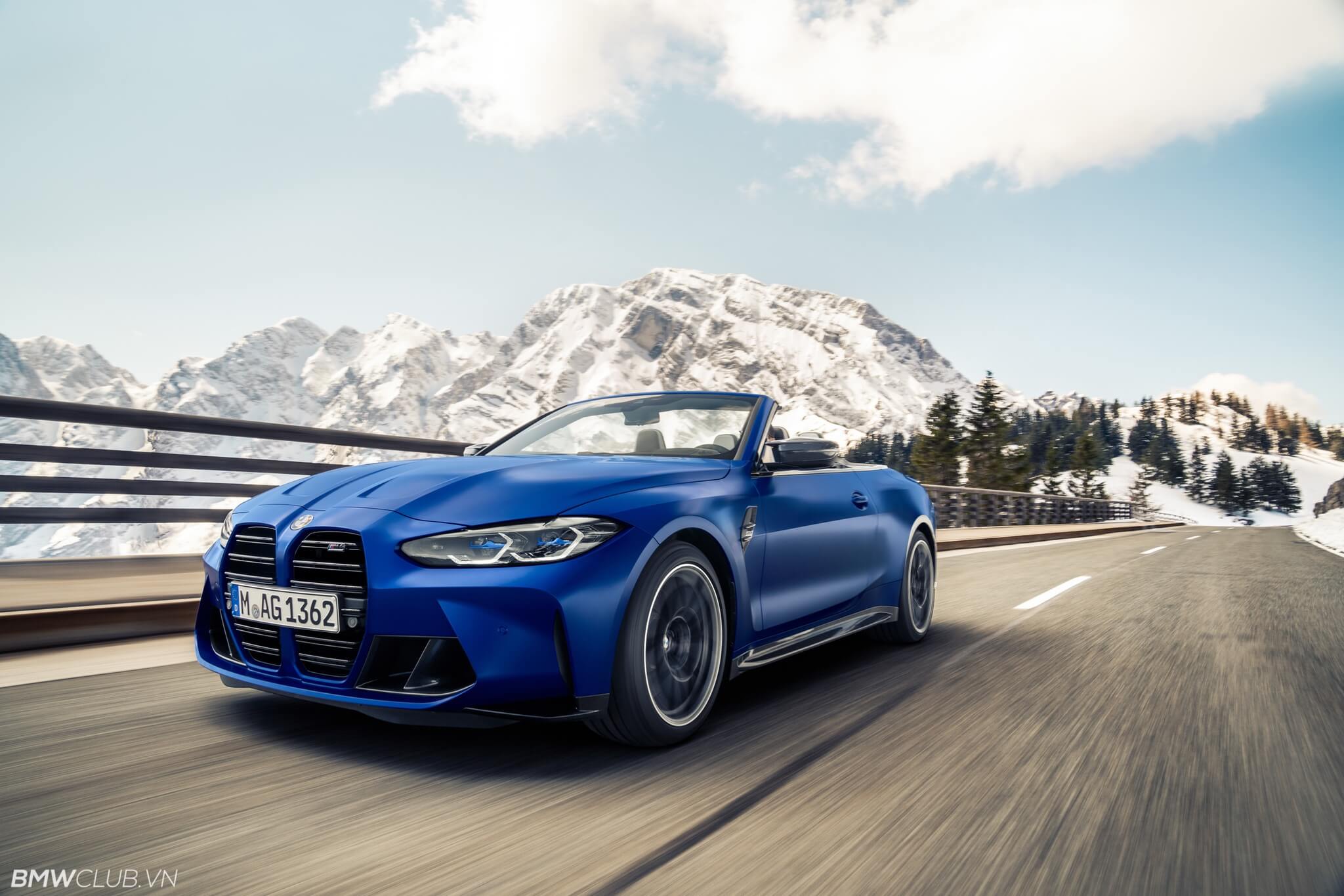 P90420181_highRes_the-new-bmw-m4-compe.jpg