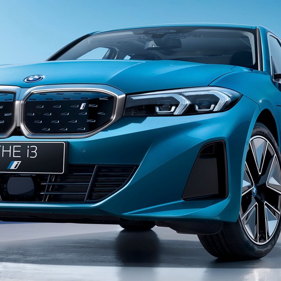Đầy đủ bộ ảnh về BMW i3 eDrive35L - cũng như cái nhìn đầu tiên về 3 Series G20 phiên bản Facelift 2022