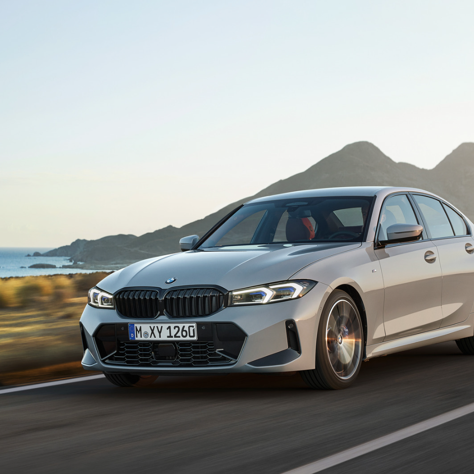 BMW 3 Series G20 Facelift 2023 ra mắt với nhiều cải tiến chất lượng