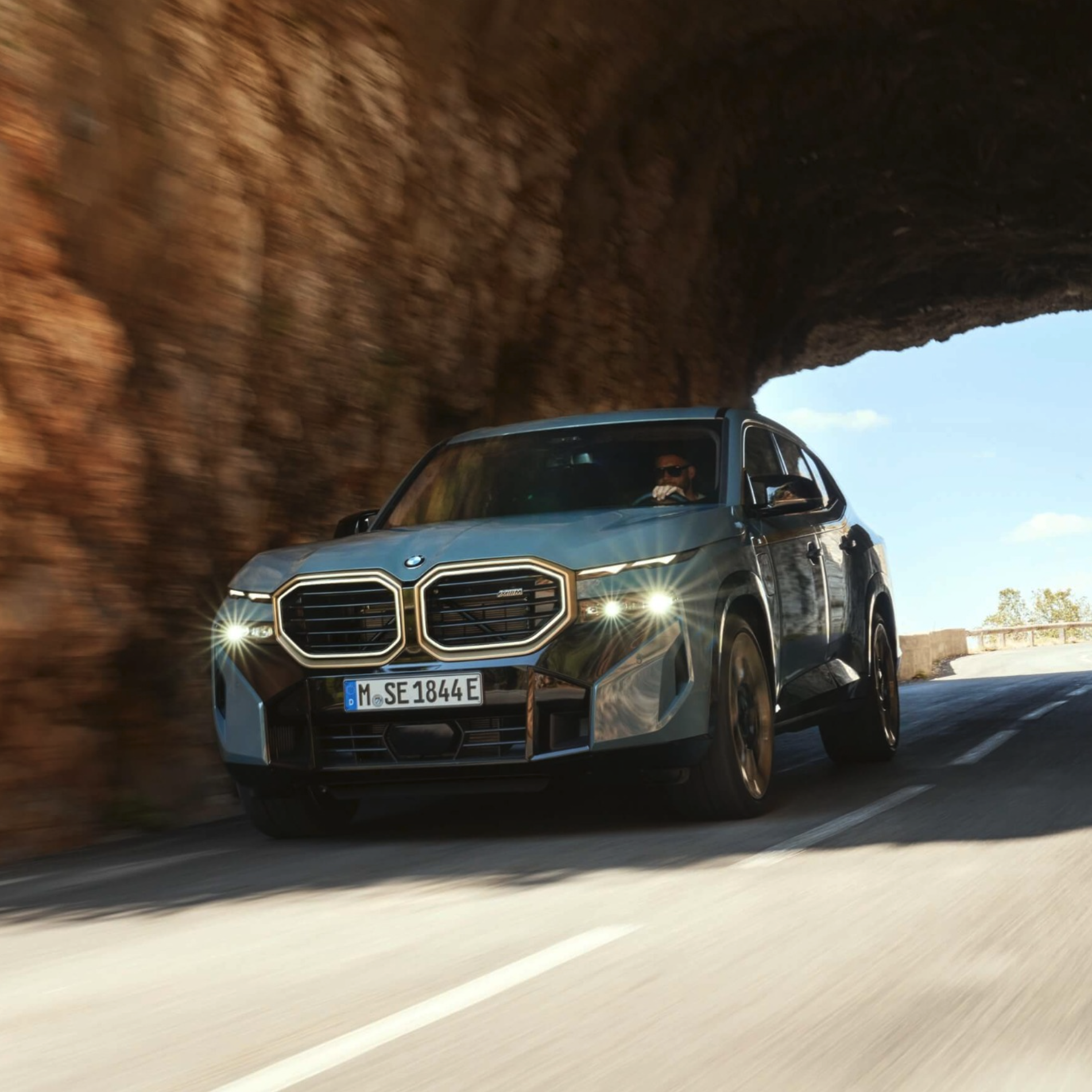 BMW XM - kẻ nổi loạn hay là mẫu xe mở đầu kỷ nguyên mới của BMW M?