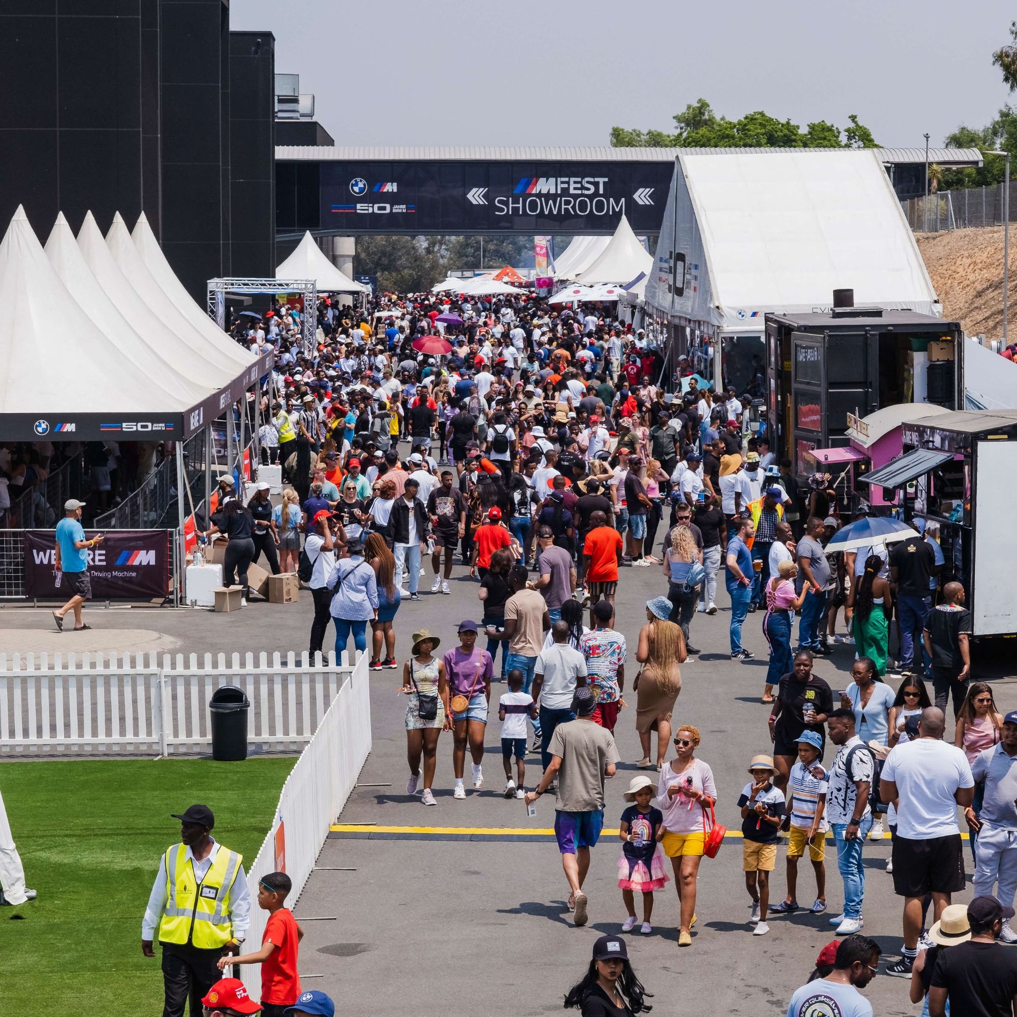 Toàn cảnh lễ hội BMW M Fest tại Nam Phi với hơn 25,000 fan tham dự