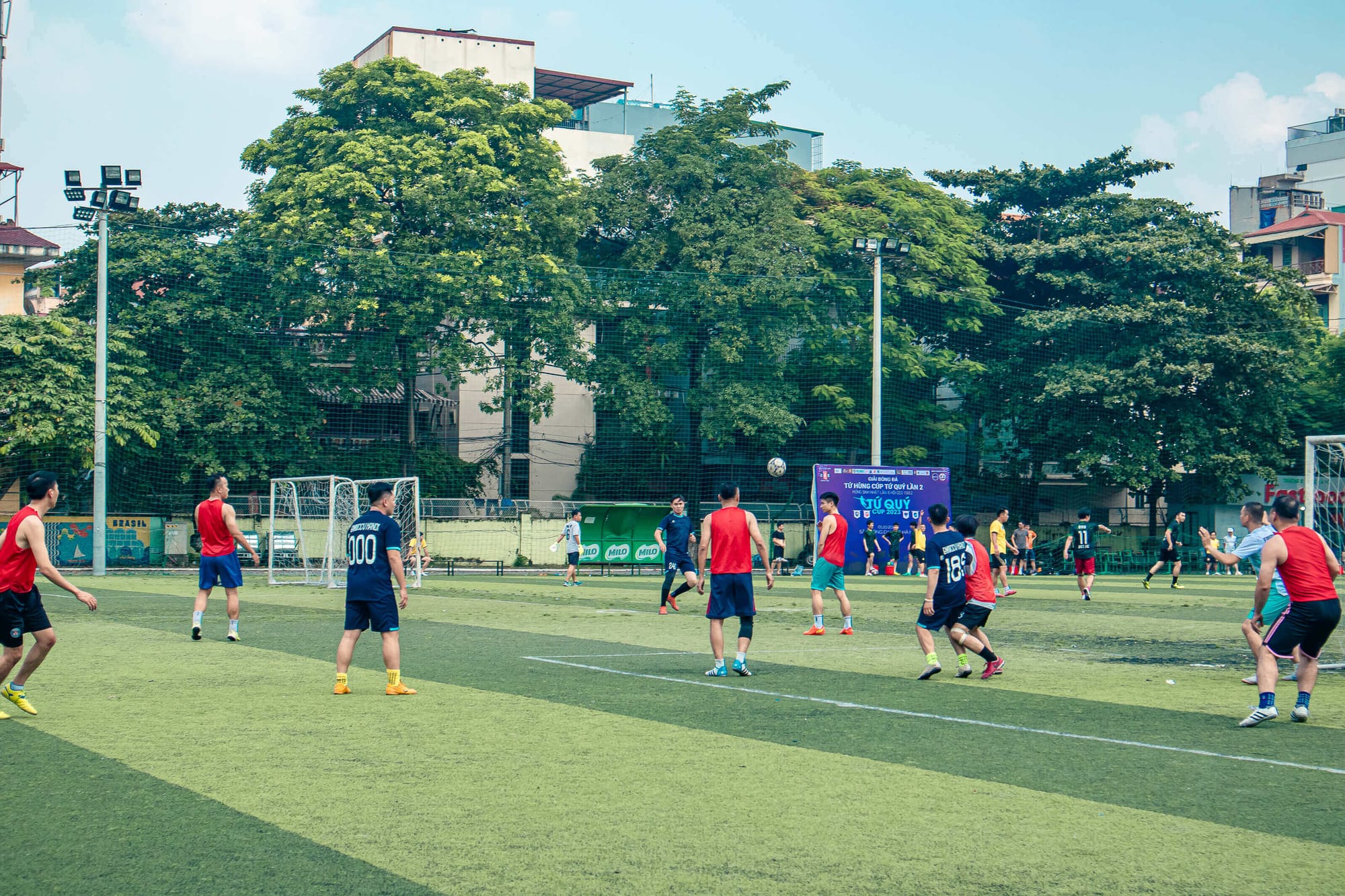 Giao lưu bóng đá giữa BMW Club of Hanoi và THACO BMW