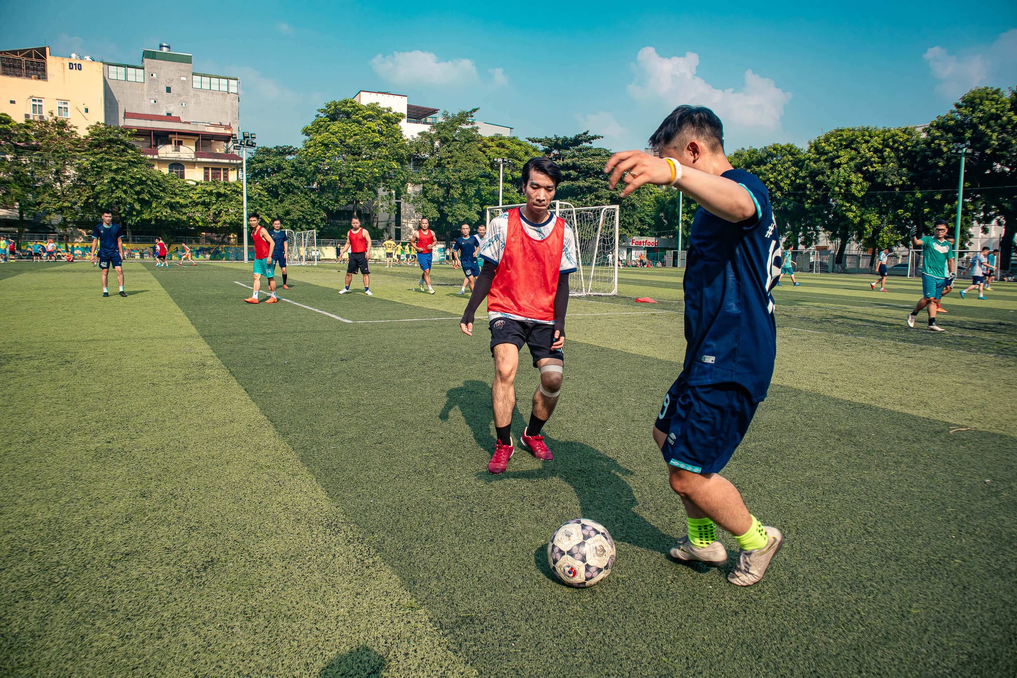 Giao lưu bóng đá giữa BMW Club of Hanoi và THACO BMW