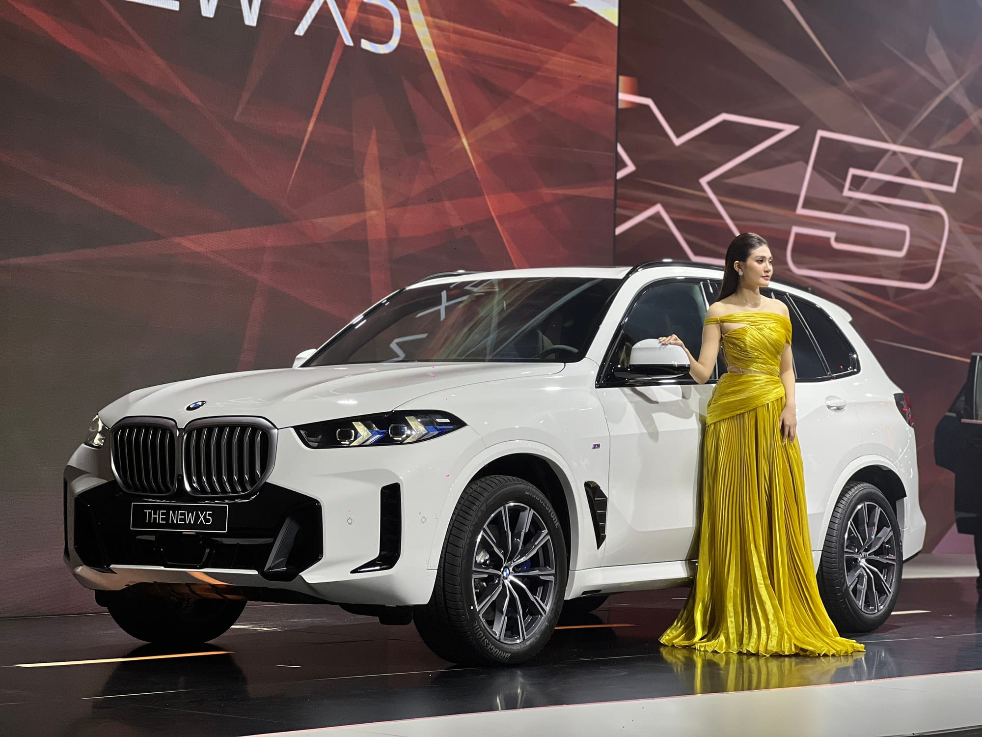 BMW Car Club Vietnam tham dự đêm tiệc ra mắt BMW XM và BMW X5 LCI - “Đẳng cấp và Tiên phong” của THACO AUTO