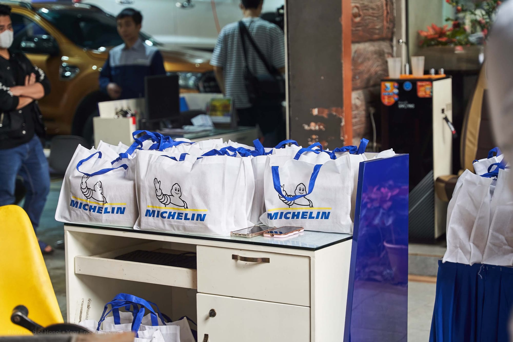 Các thành viên Hanoi Chapter tham quan mô hình Michelin Car Service